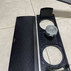 - Klipsch Episode center speaker Front Panel With Tweeter And Grill